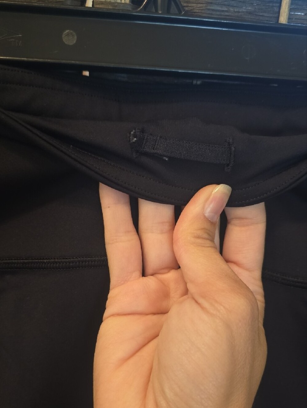 Lululemon Fast and Free Crop 19" Black Nulux Leggings Pockets, 8, EUC - Picture 6 of 8